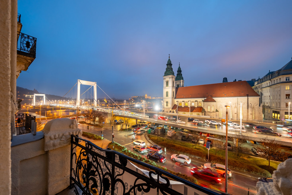 Statement Designer Apartment with Iconic Danube and Castle Views