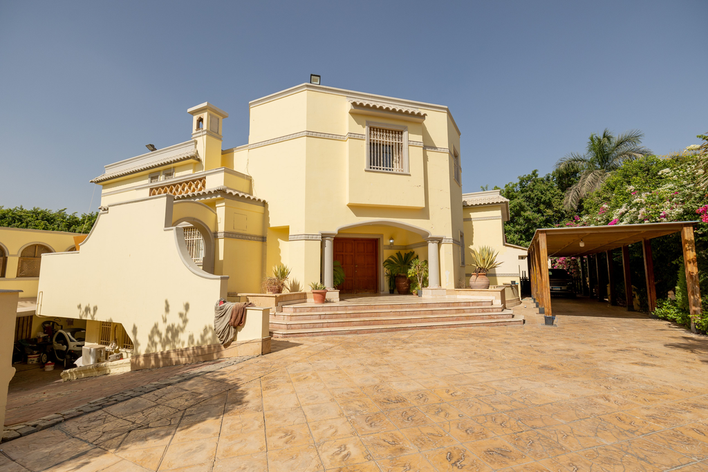 Роскошная вилла 750 м² в Palm Hills October, 6th of October, на участке 2200 м²