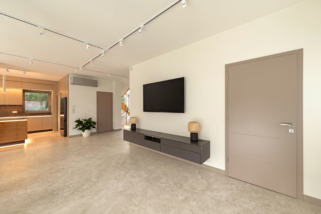 Forest Edge Panorama Residence