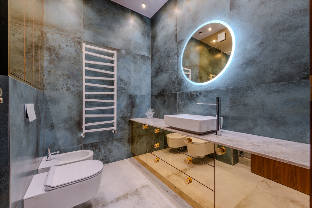 Refined Designer Residence in Budapest’s Prestigious Downtown District