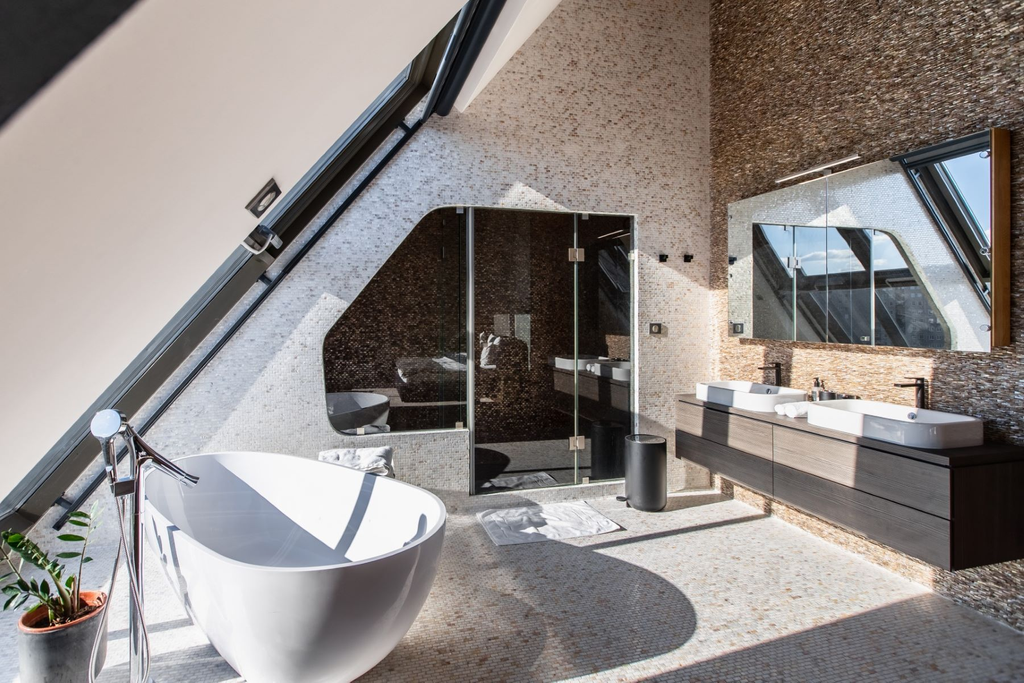 Iconic Riverloft Penthouse in Újlipótváros