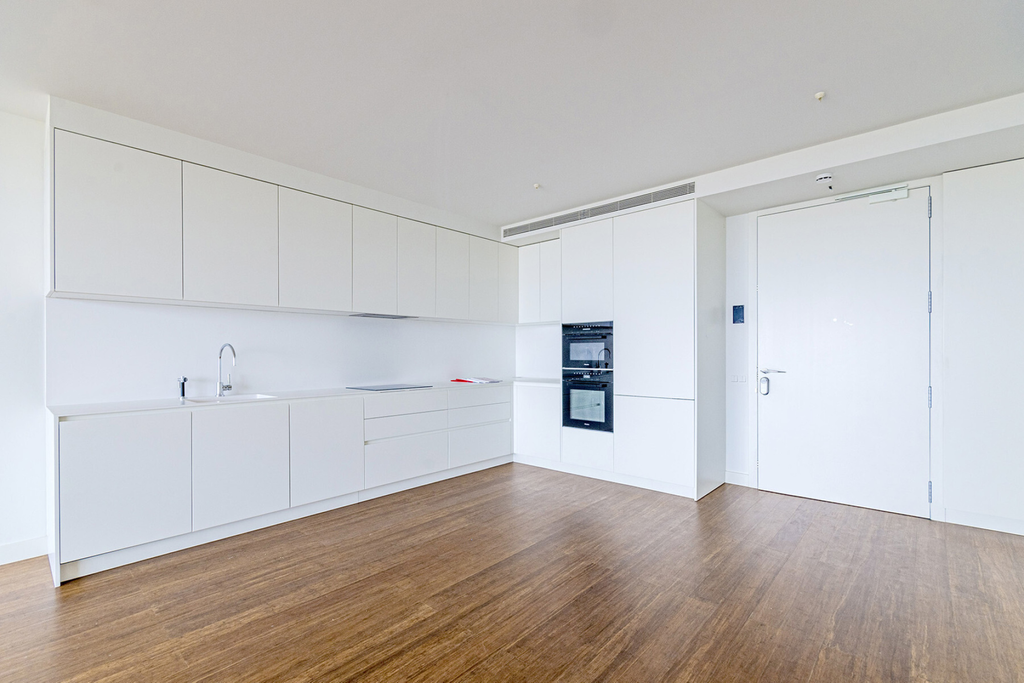 Antares. An excellent new development that awakens all the senses.