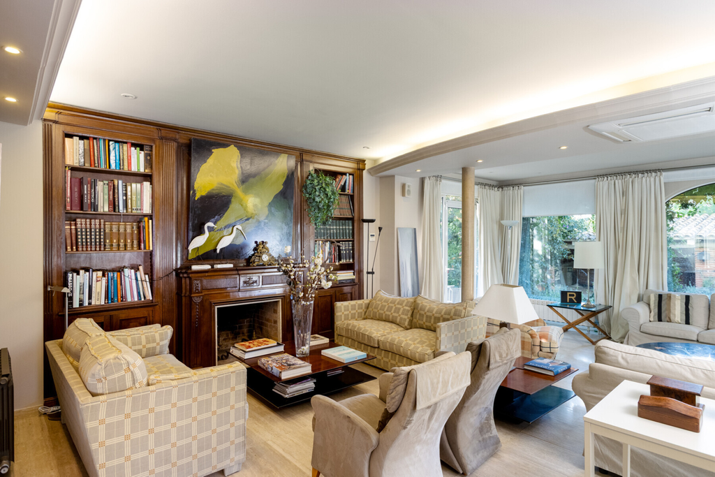 Elegant house, with pool, in the center of El Masnou